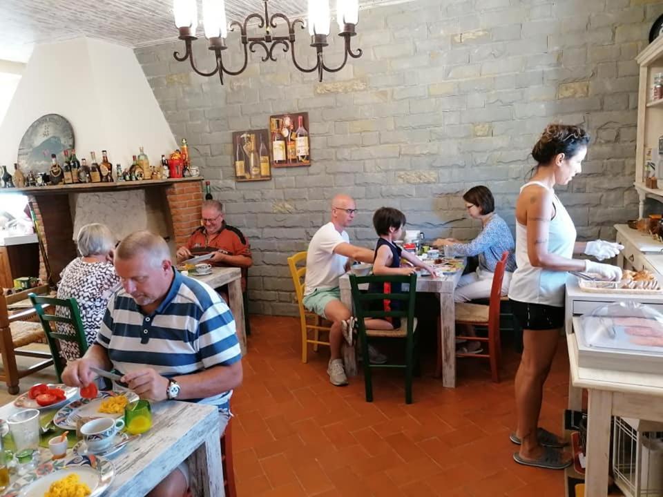 Cantagrillo Olivia B&B And Apartment מראה חיצוני תמונה